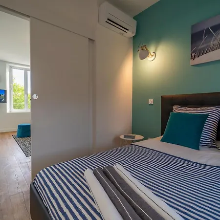 Appartement L'île de la Brèche à Niort Chambre photo
